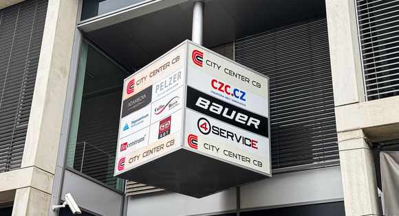 Kliknutím zvětšíte City Center ČB: původní stav