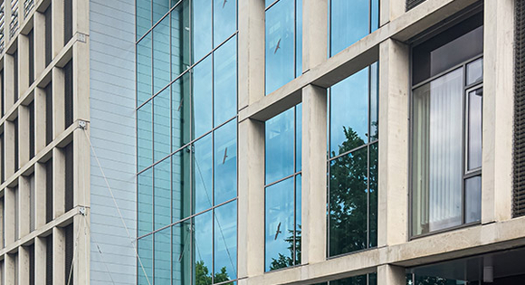 Kliknutím zvětšíte City Center ČB: původní stav